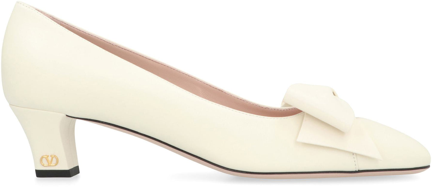 Valentino Garavani Bowow Leather Pumps