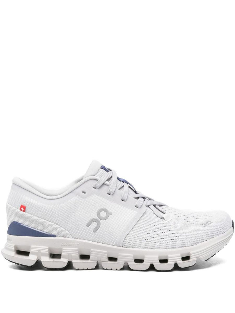 On Running Cloud X 4 Sneakers