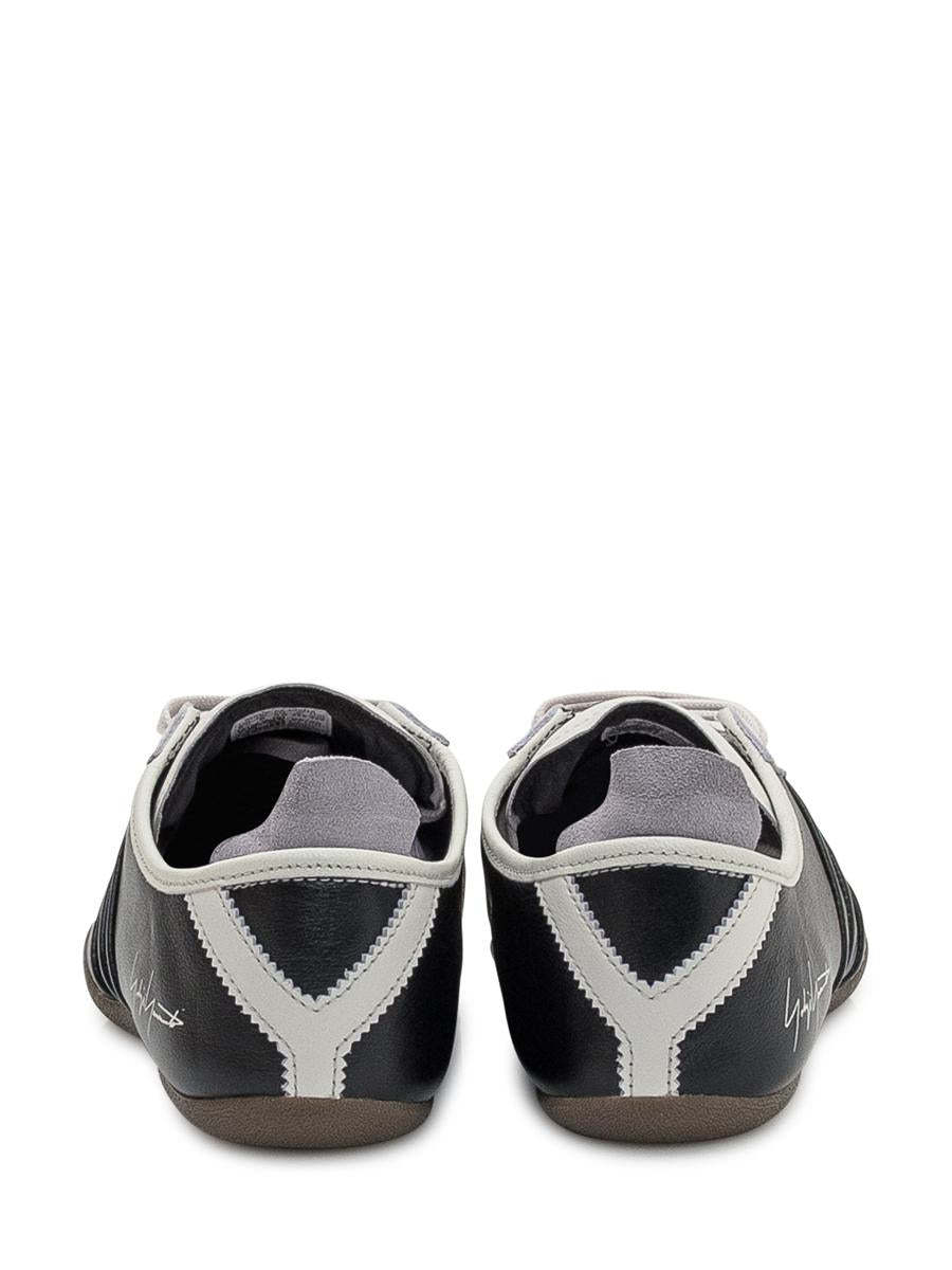 Y-3 Adidas Y-3 Sneakers