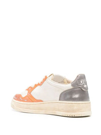 Autry "Super Vintage Low" Woman Sneakers Shoes