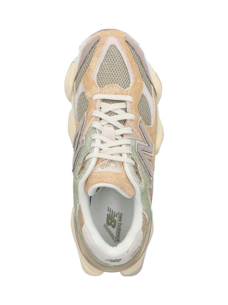 New Balance Sneakers