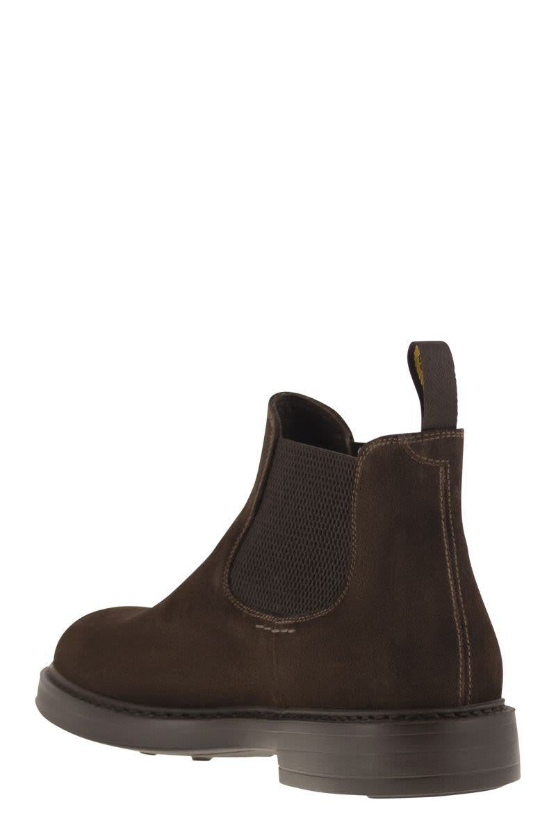 Doucal's Suede Chelsea Boot