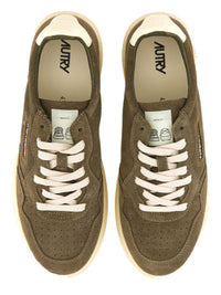 Autry "Medalist Low" Sneaker
