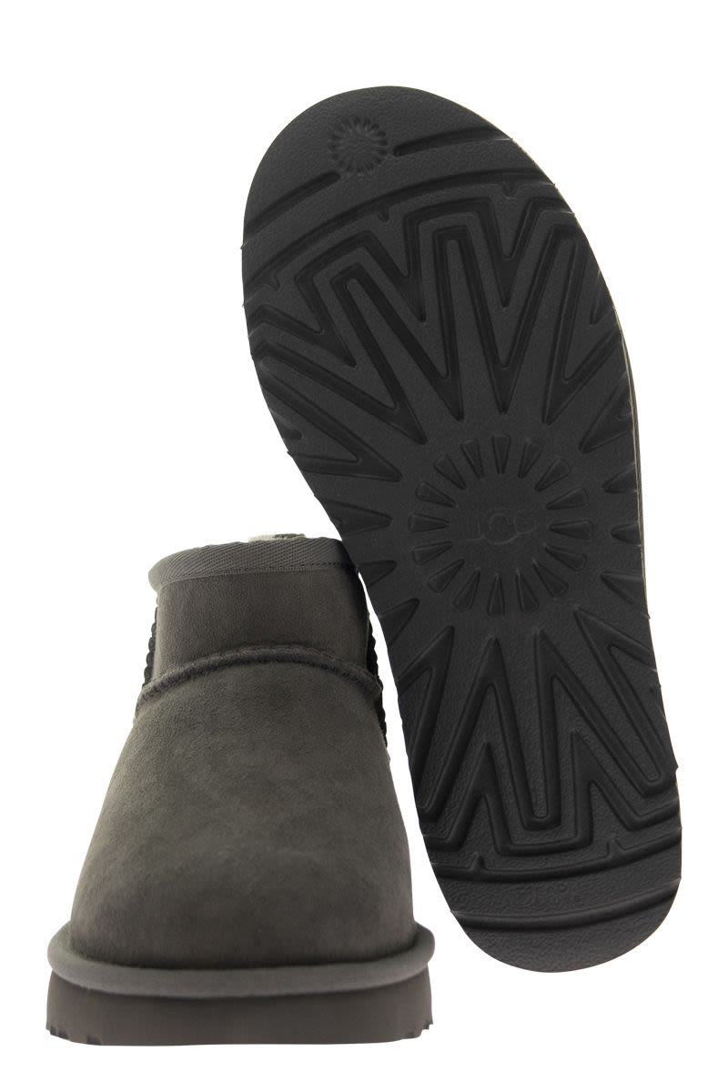 UGG Classic Ultra Mini - Sheepskin Boot