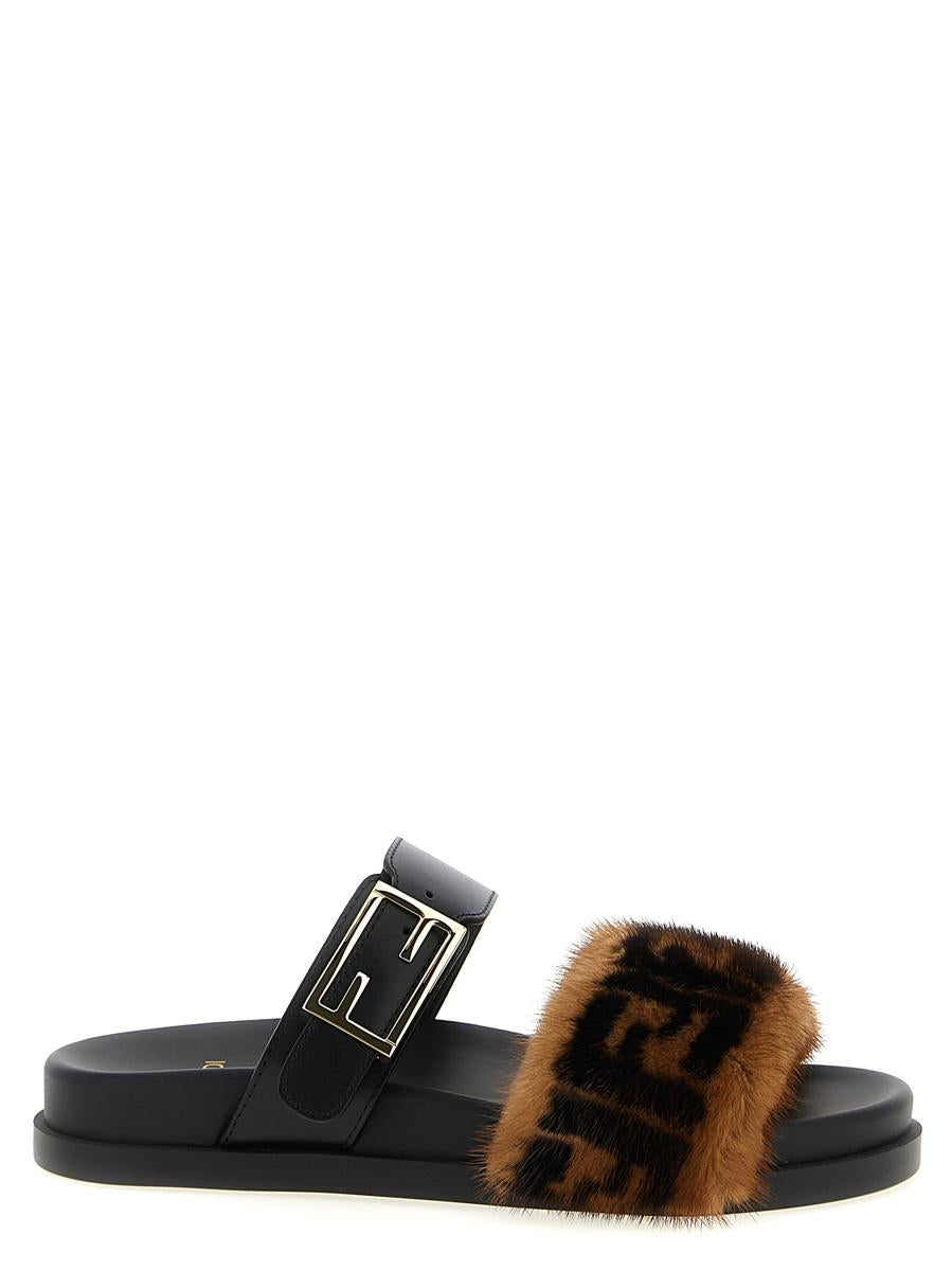 Fendi 'Fendi Feel' Slides