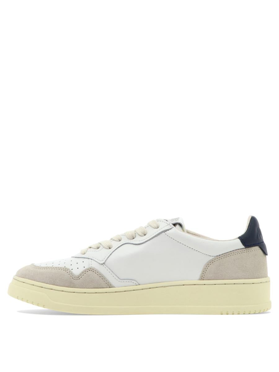 Autry "Medalist Low" Sneakers