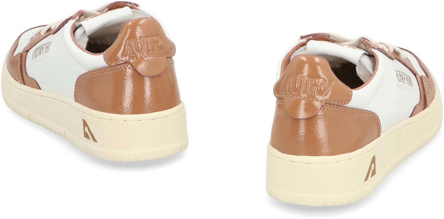 Autry Medalist Leather Low-Top Sneakers
