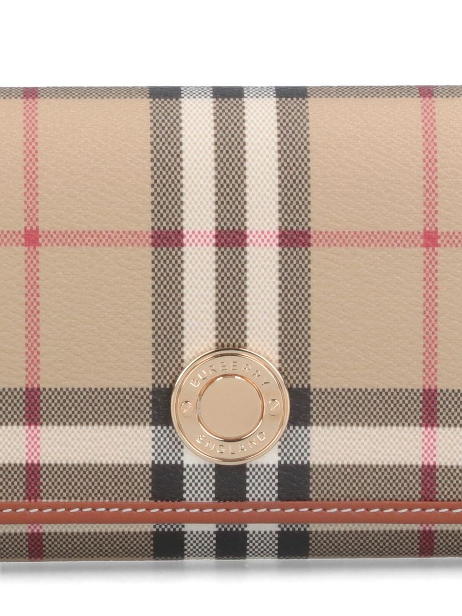 burberry-wallets-1764887516008287217-3