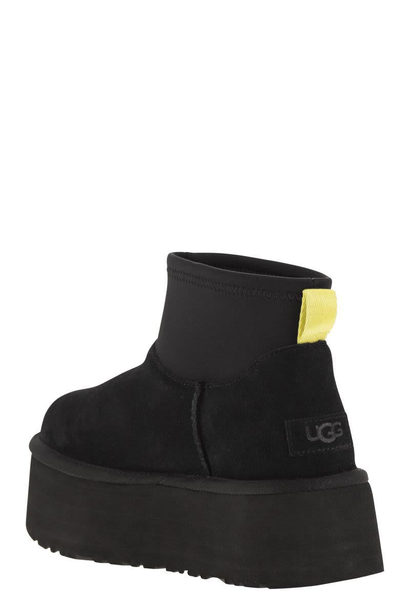 UGG Classic Mini Dipper Boots