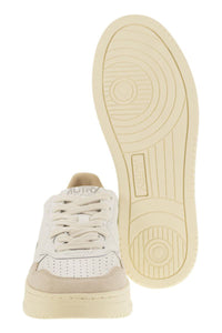 Autry Medalist Low - Leather Sneakers