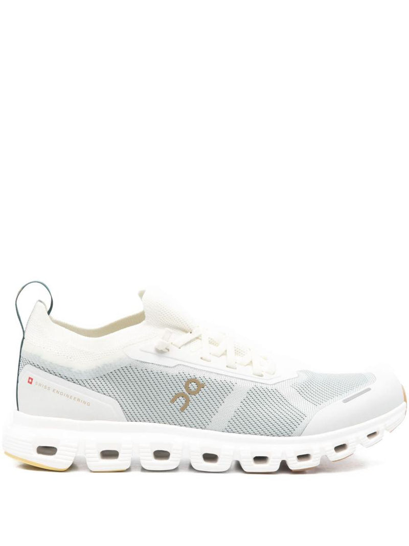 On Running Cloud 6 Versa Sneakers