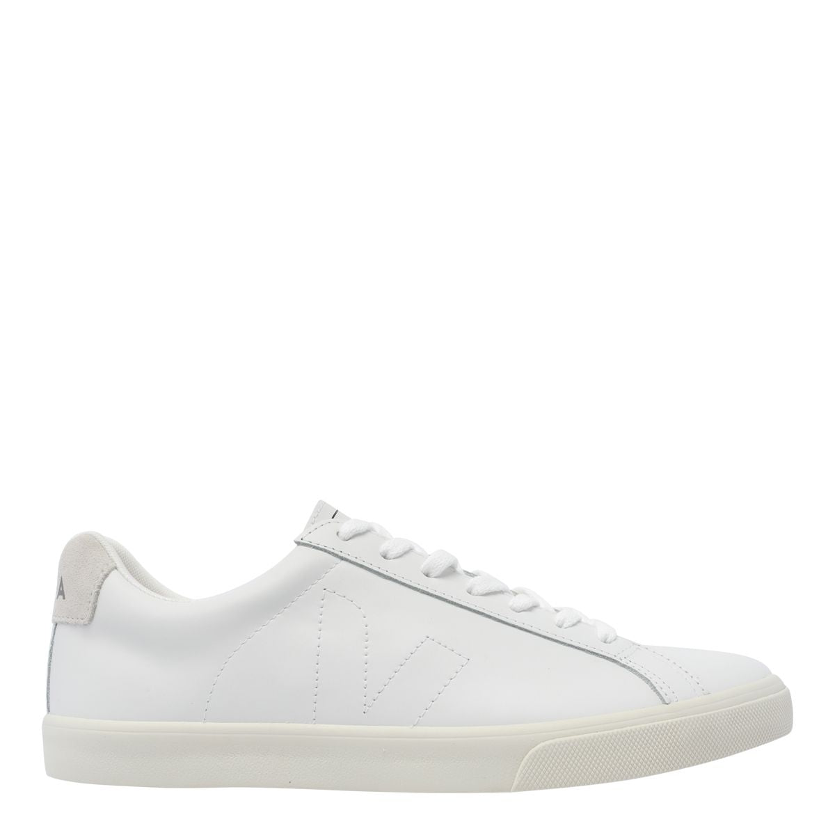 veja-sneakers-1764886748009466623-0