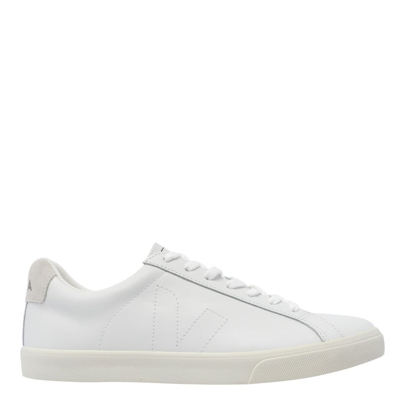 veja-sneakers-1764886748009466623-0