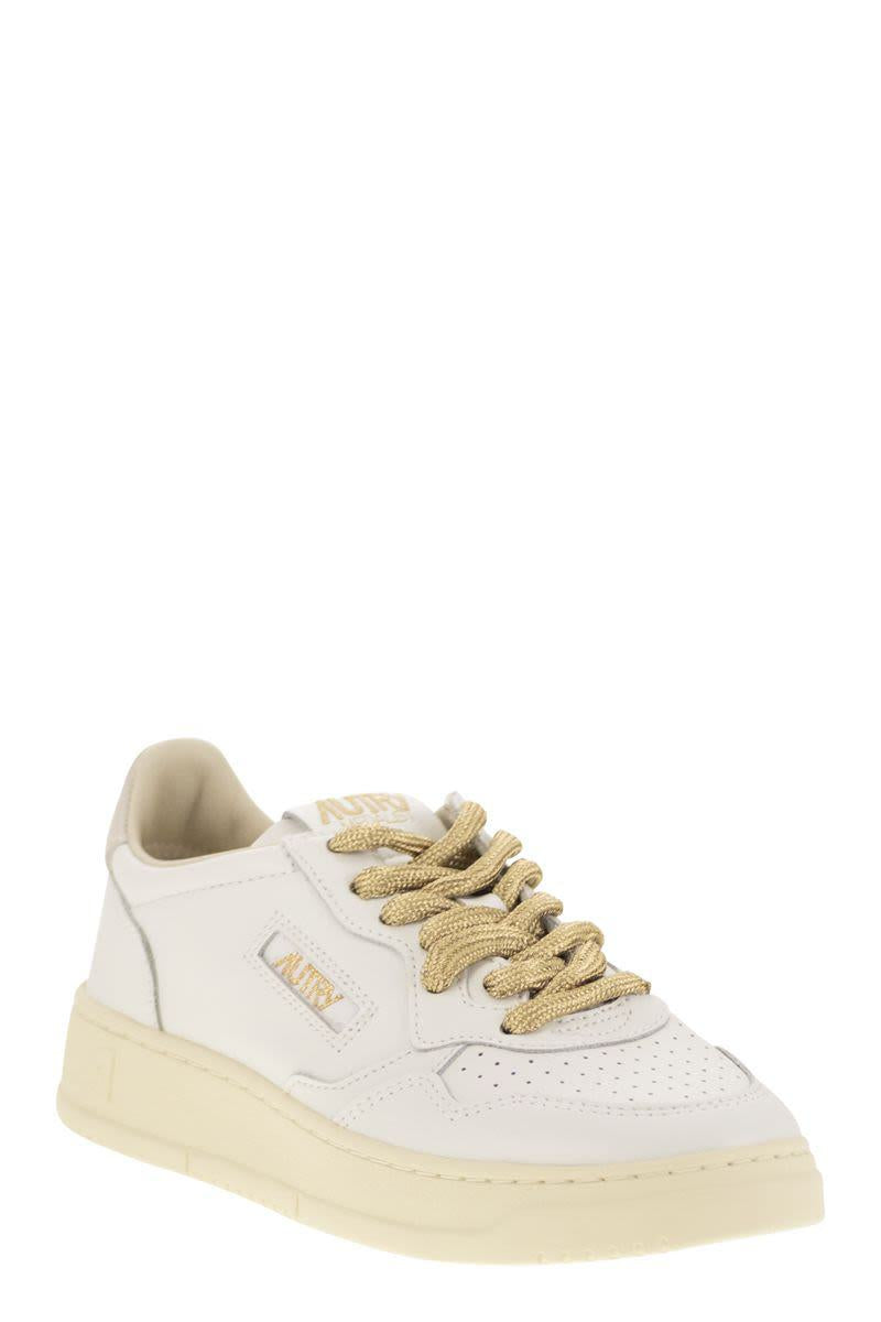 Autry Medalist Low - Leather Sneakers