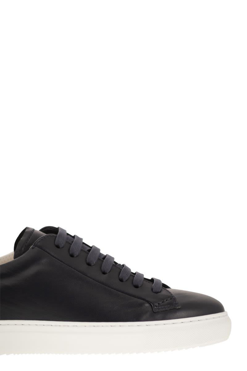 Doucal's Smooth Leather Trainers