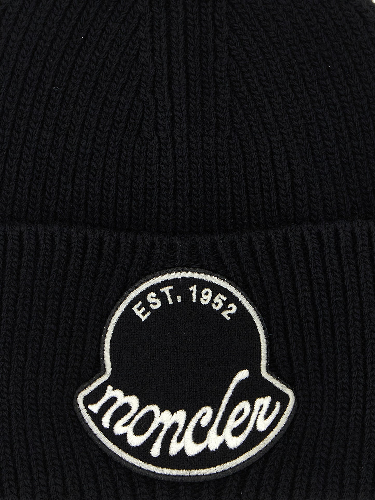 moncler-logo-knitted-beanie-1766820418015685506-2