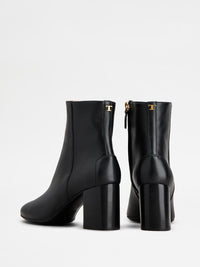 Tod'S Leather Ankle Boots Shoes