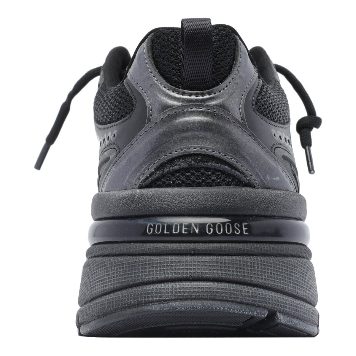 Golden Goose Sneakers