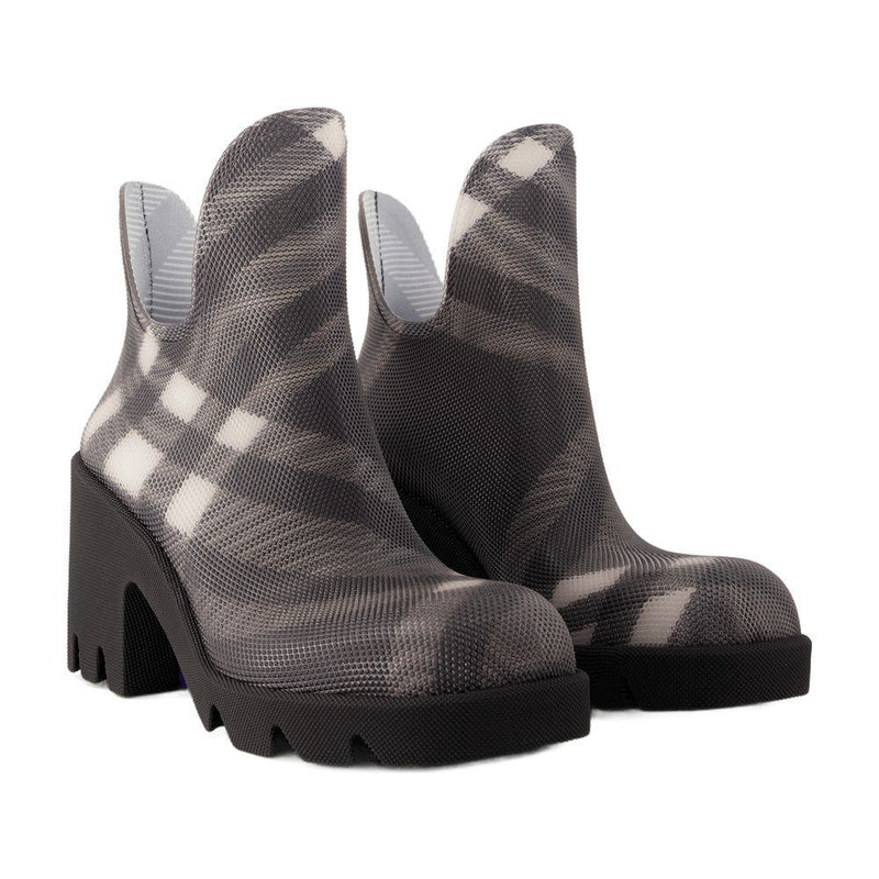 Burberry Lf Marsh Heel Ankle Boots