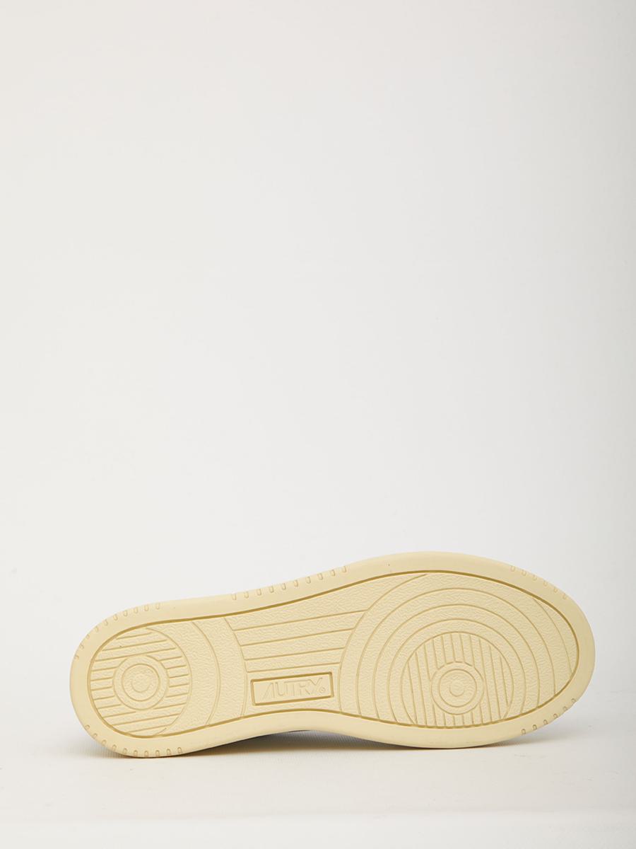 Medalist Low Sneakers