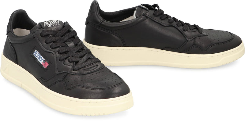 Autry Medalist Leather Low-Top Sneakers