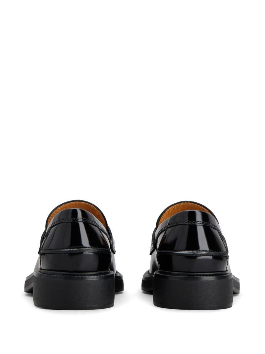 Tod'S Loafers With Clamp And Oval Logo Shoes