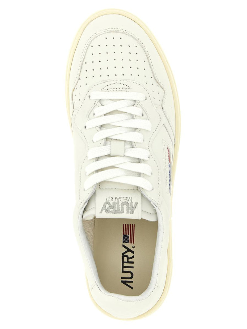 Autry 'Medalist Low' Sneaker