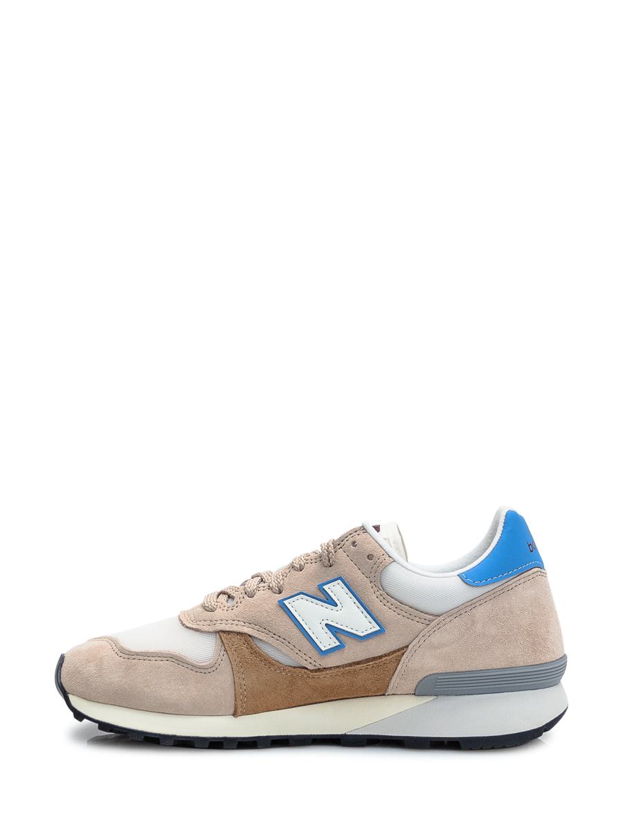 New Balance Sneaker
