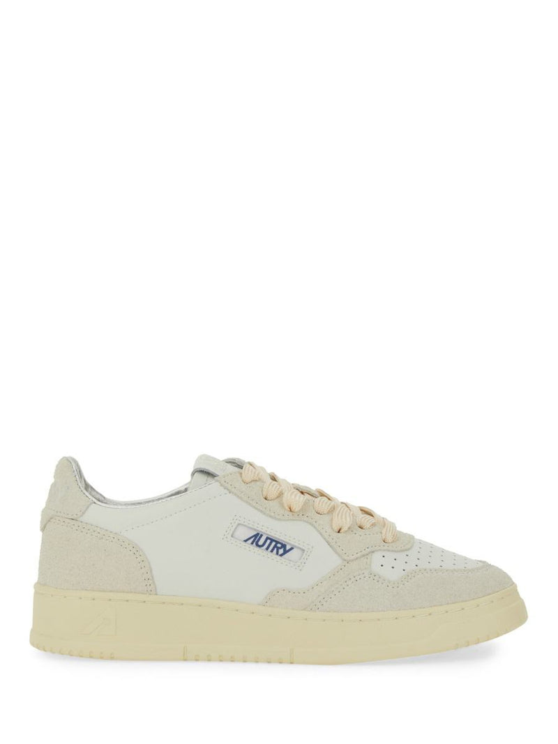 Autry "Medalist Low" Sneaker