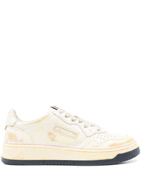 Autry "Super Vintage Low" Woman Sneakers Shoes
