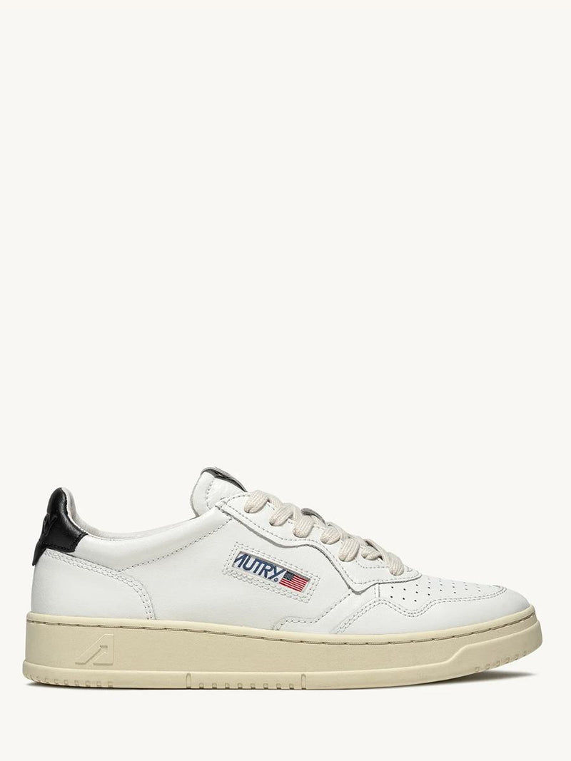 Medalist Low Sneakers