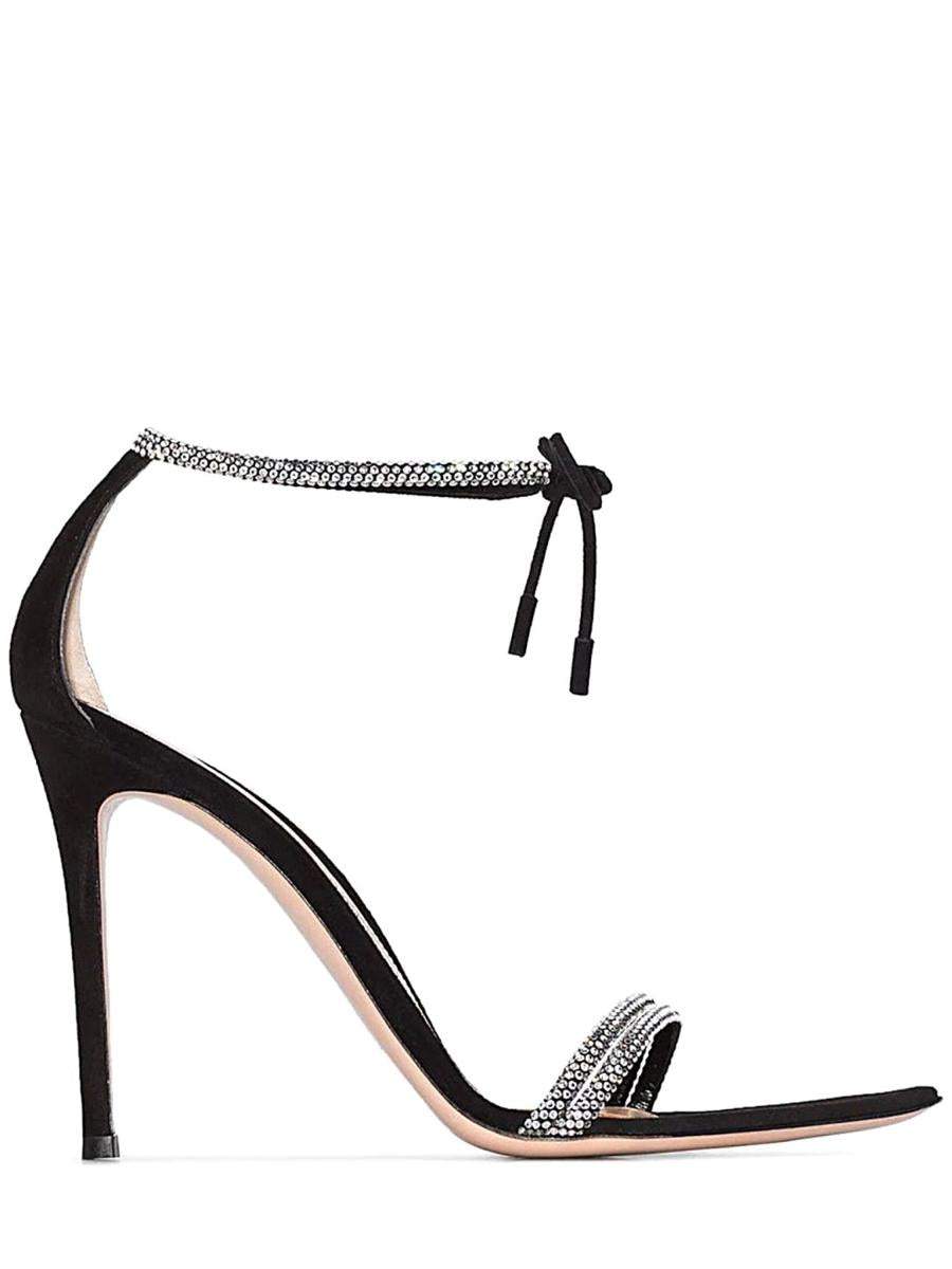GIANVITO ROSSI Shoes