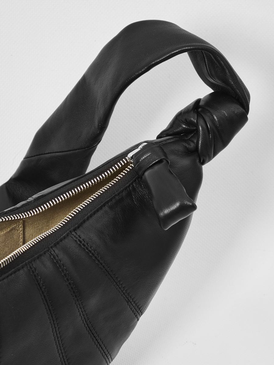 Croissant Black Bag Medium