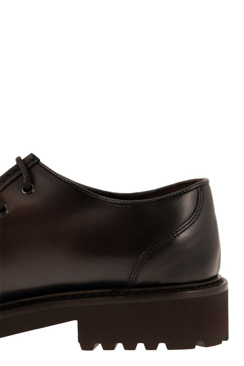Doucal's Leather Lace-Up With Tray