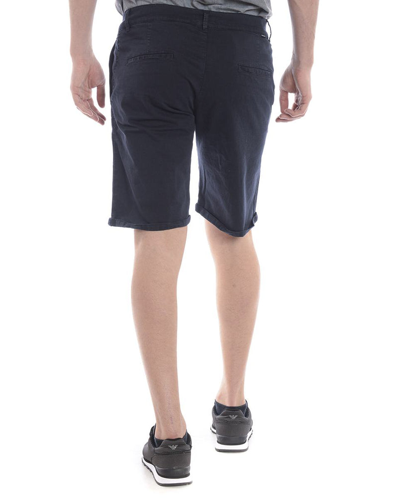 Daniele Alessandrini Short