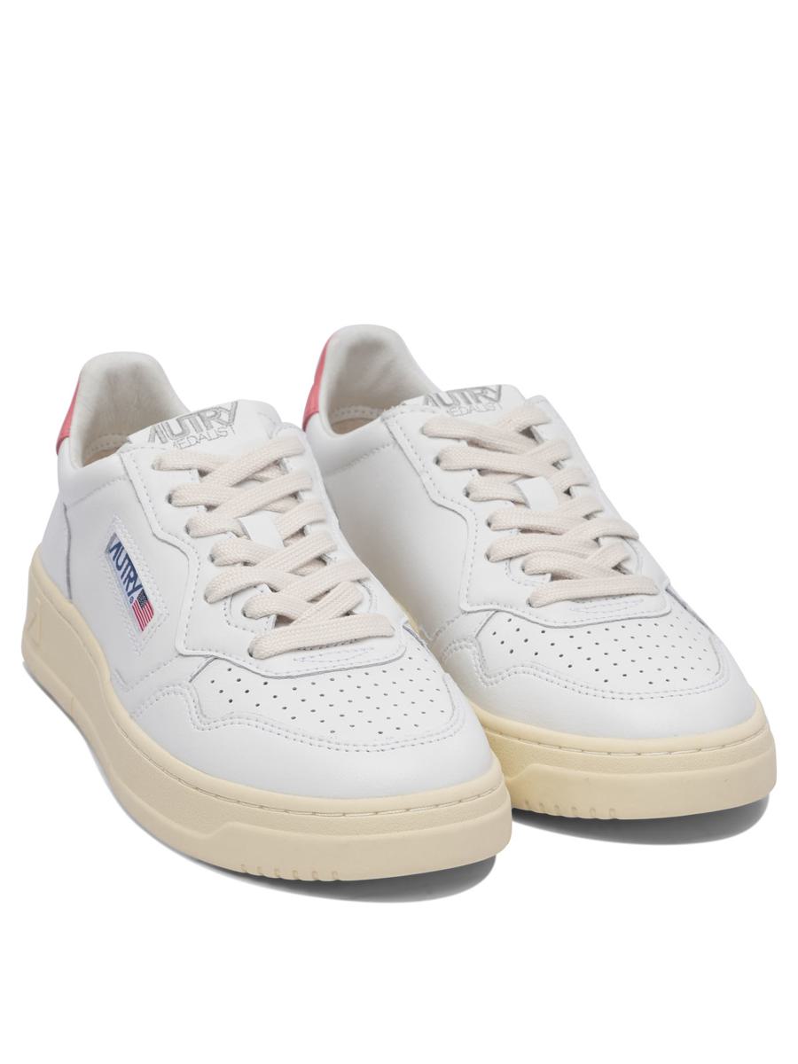 Autry "Medalist Low" Sneakers