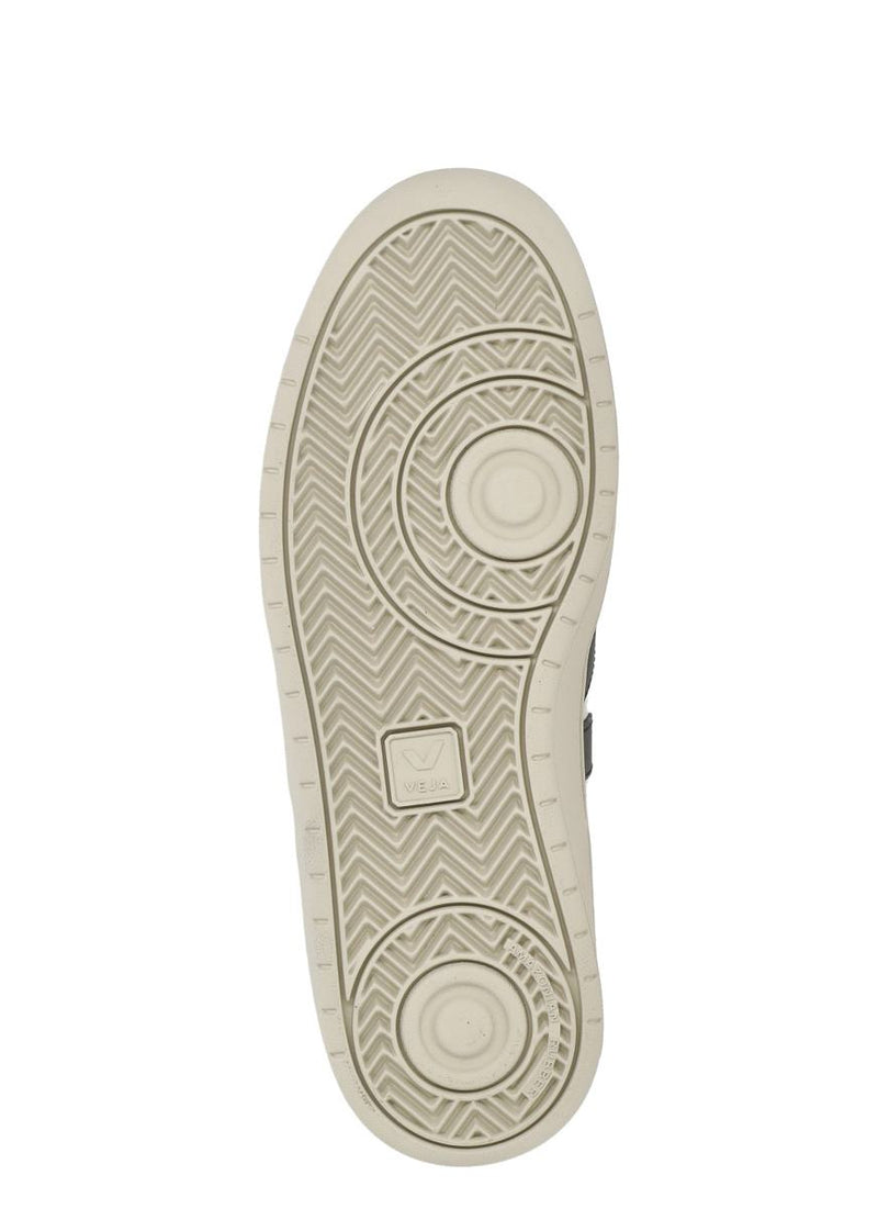Veja Sneakers