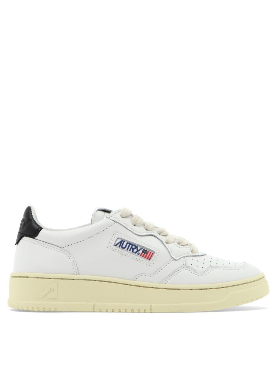 Autry "Medalist Low" Sneakers