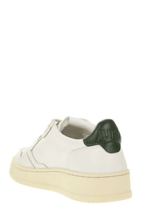 Autry Medalist Low - Leather Sneakers