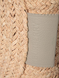 burberry-bags-1764899242011104895-3