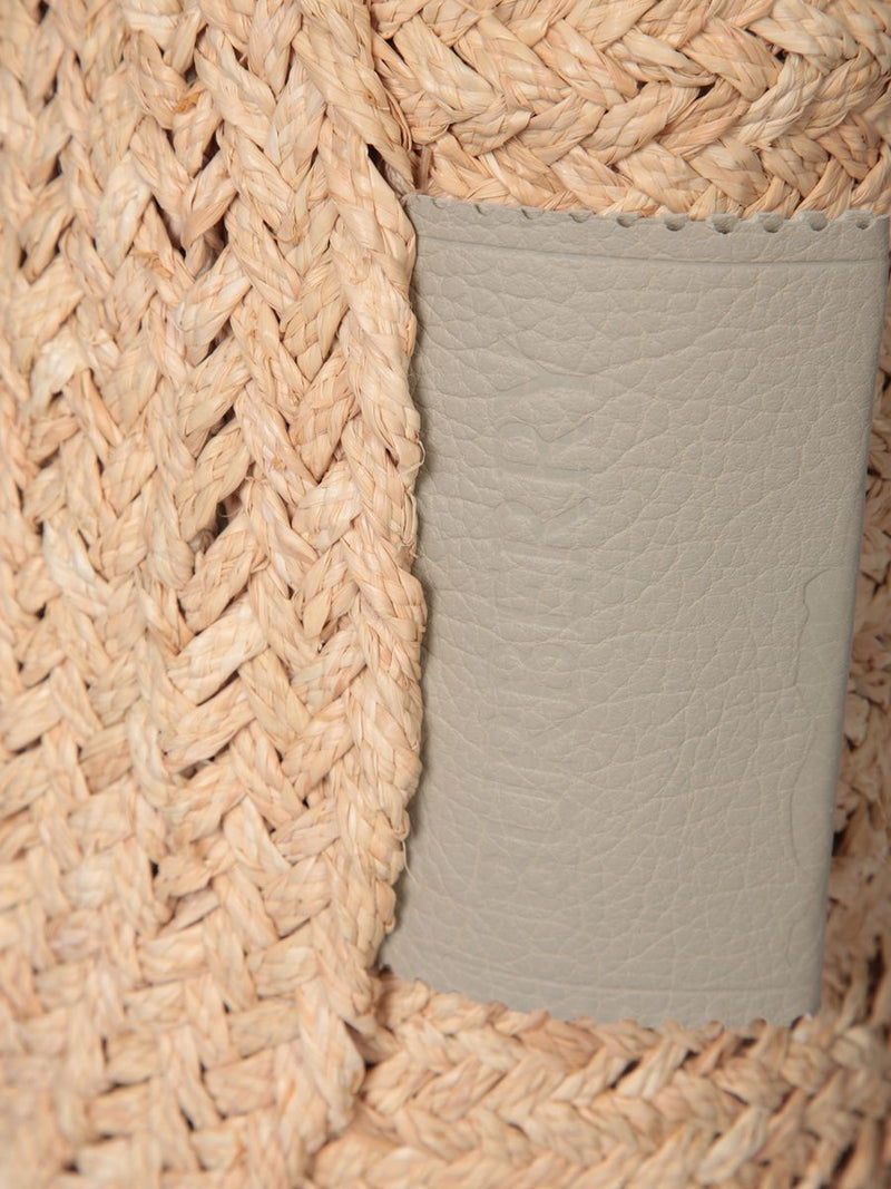 burberry-bags-1764899242011104895-3