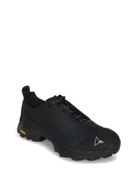 Roa Sneakers