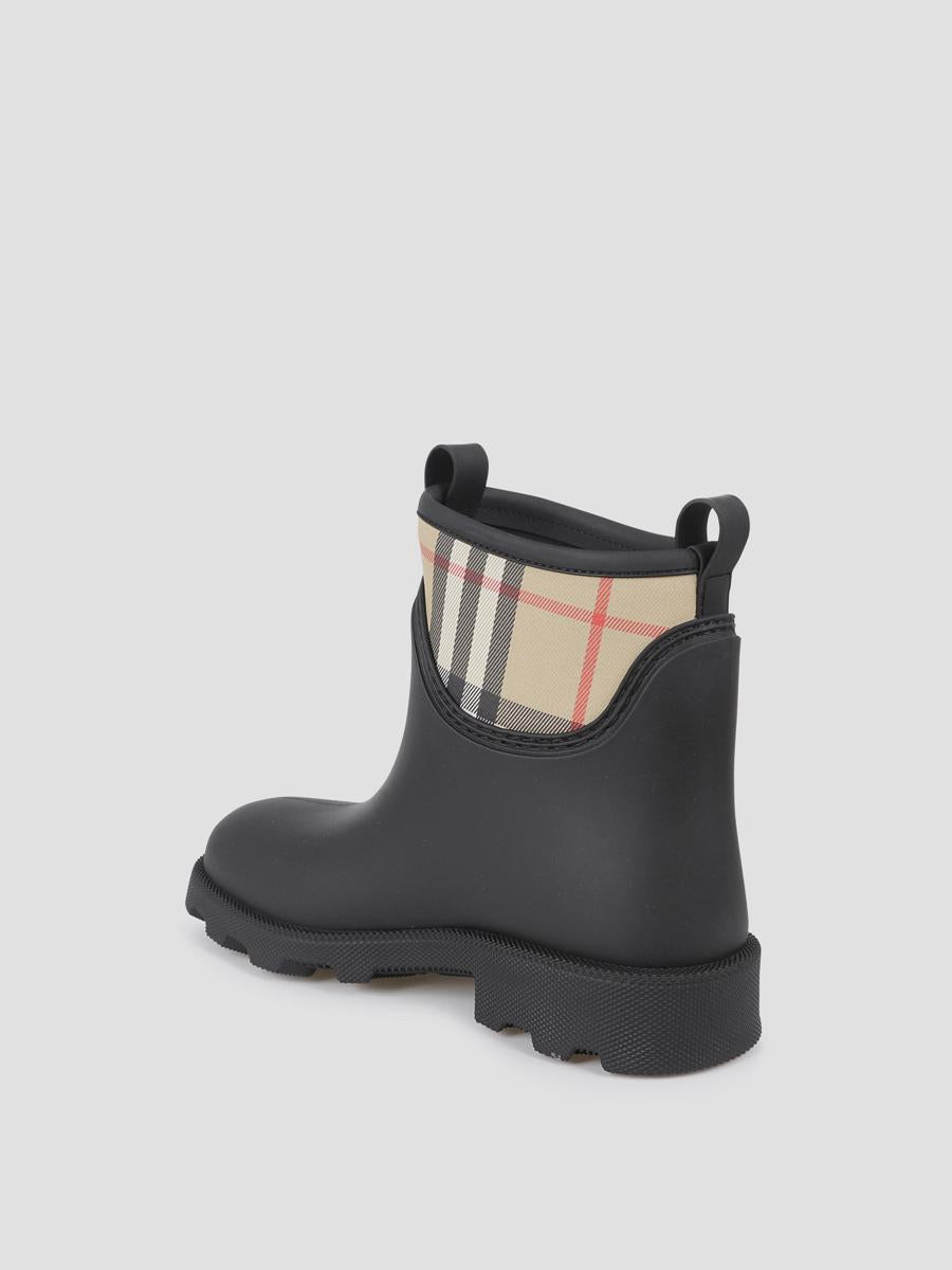 Burberry Mf Marsh Stamp Low