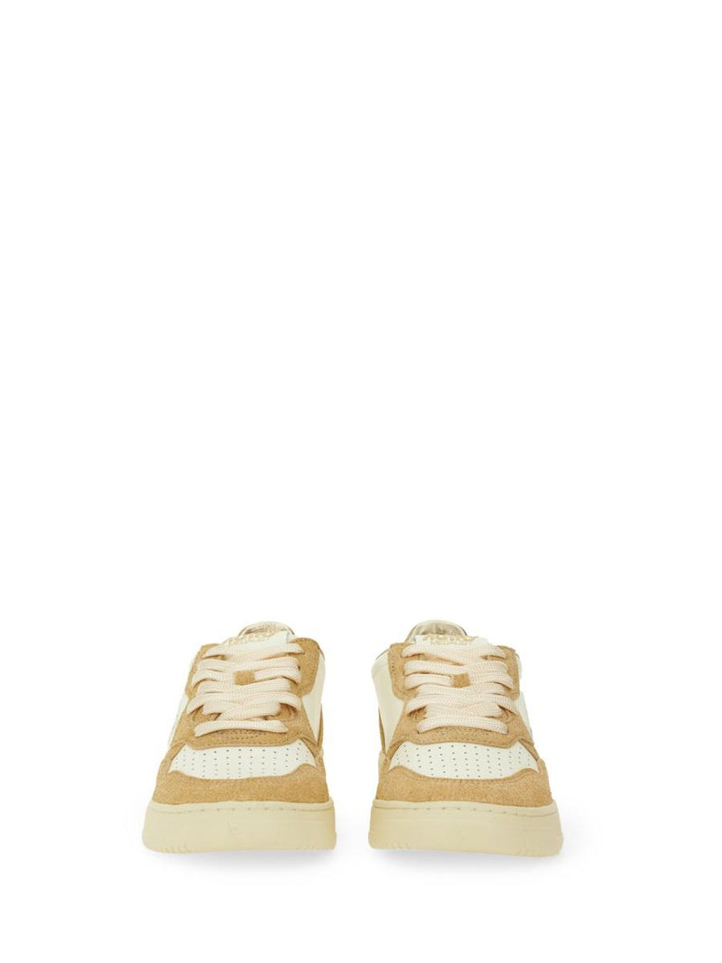 Autry "Medalist Low" Sneaker