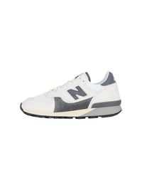 New Balance Sneakers