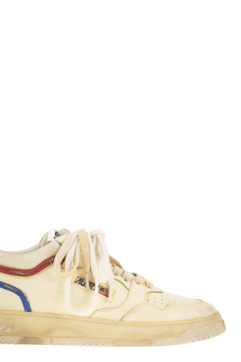 Autry Med-Way - Leather Sneakers