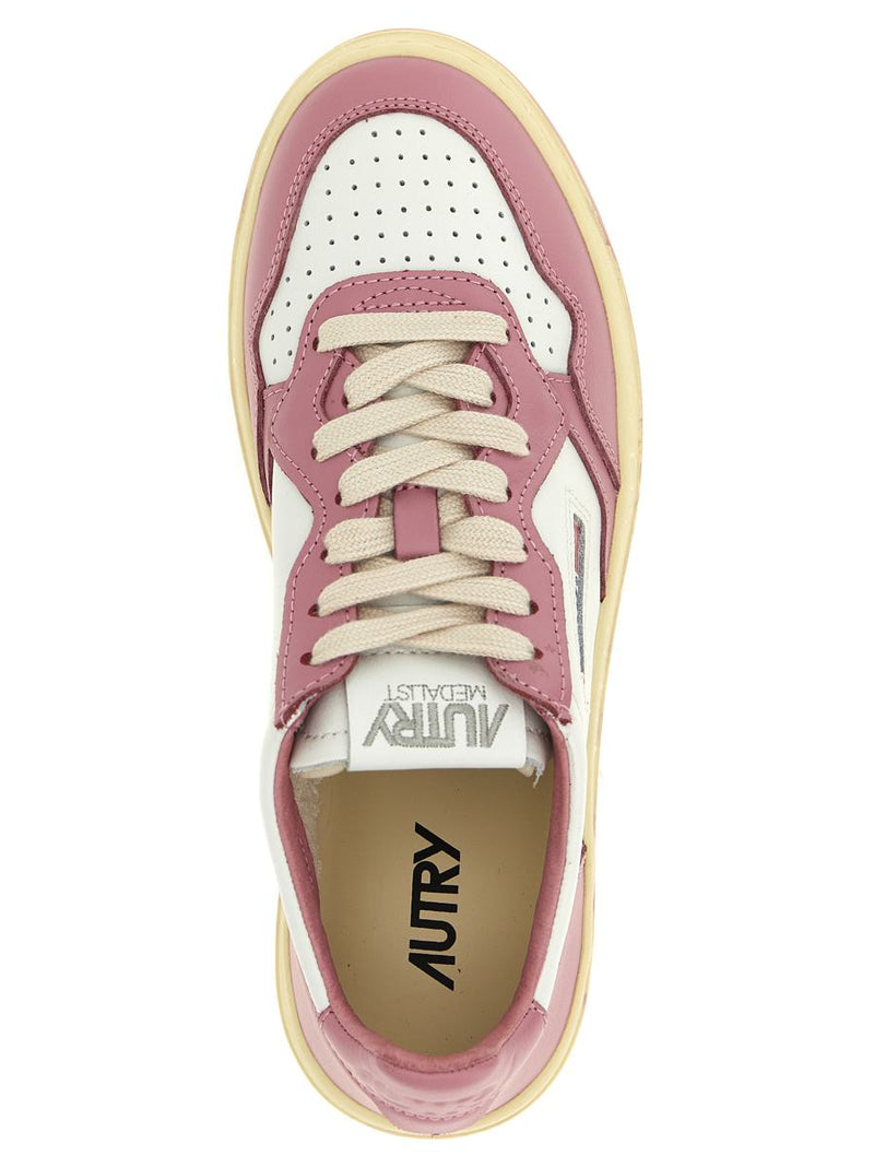 Autry 'Medalist Low' Sneakers
