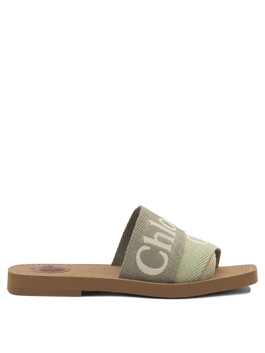 Chloé "Woody" Slides