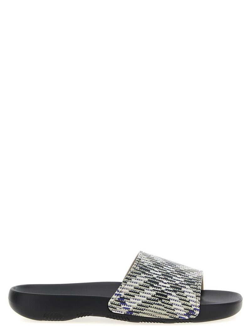 Burberry 'Dive Check' Sandals