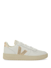 Veja Sneaker "V-10"